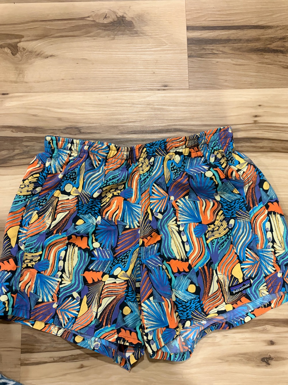 Patagonia baggies 5” - Picture 2 of 4